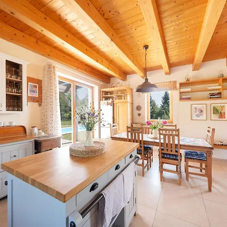 Eva Chalet Jicin