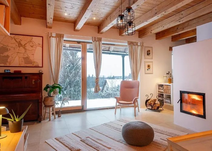 Eva *